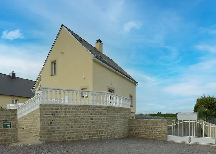 Nyaraló Baie Du Mont Michel *